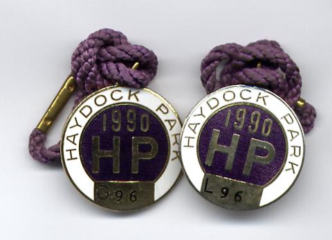 Haydock 1990 pair.JPG (24355 bytes)