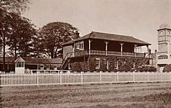 Haydock racecourse 1950.JPG (24365 bytes)