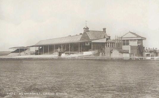 Newmarket grandstand.JPG (24091 bytes)